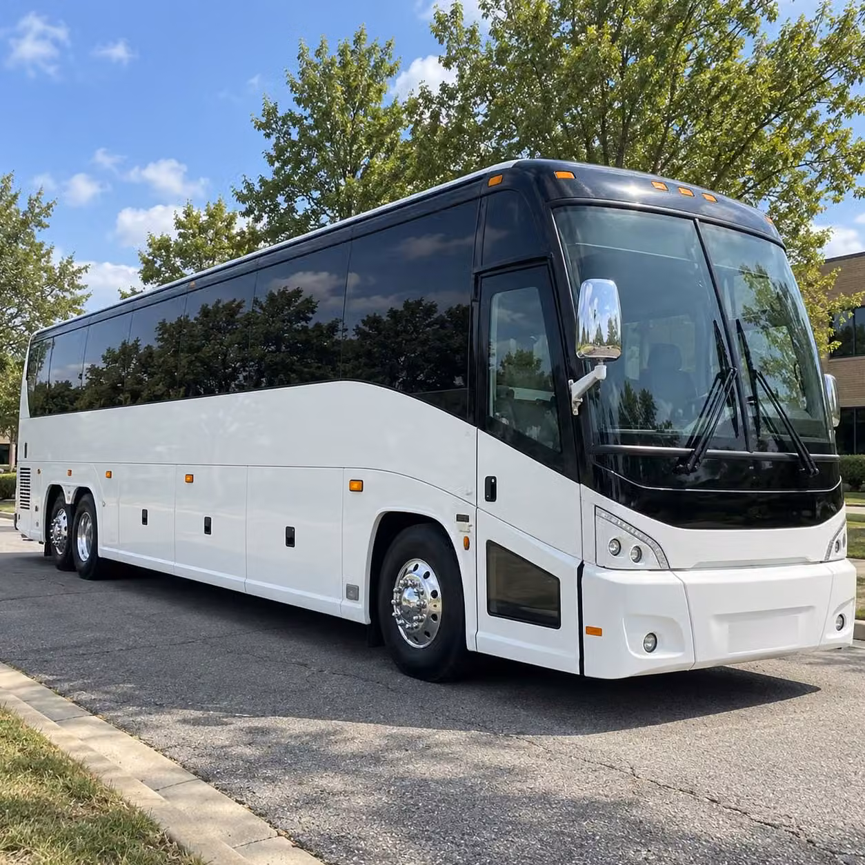 charter buses for large prom groups across the mount pleasant area